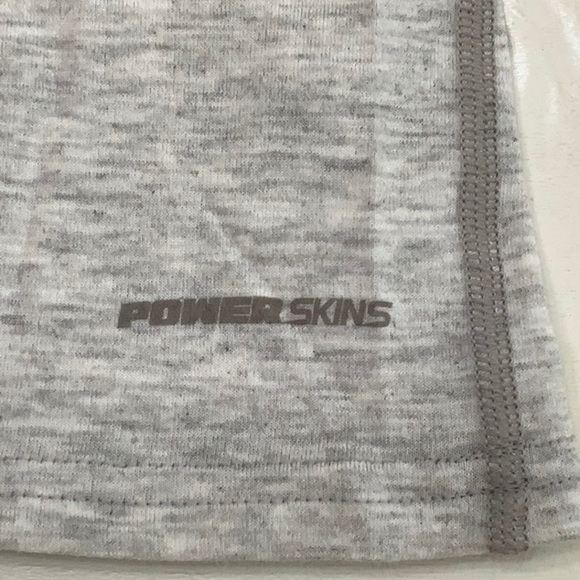 XGO UPF 39+ SUN HOODIE - Heather Grey - Picture 5 of 8